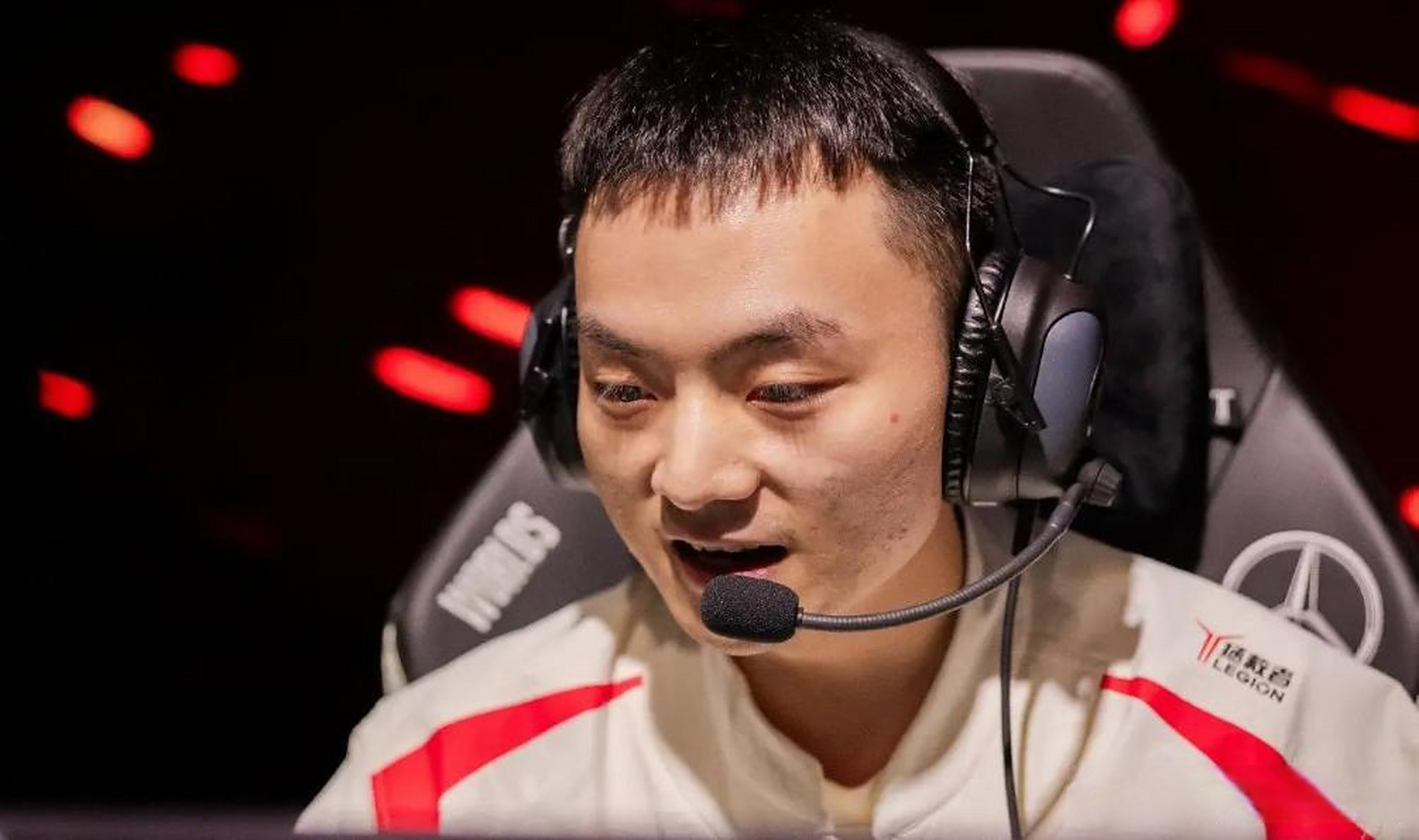 关于DRX翻盘BLG，Crisp关键团战开团秒人宿命之战半决赛，成为赛场最大亮点的信息