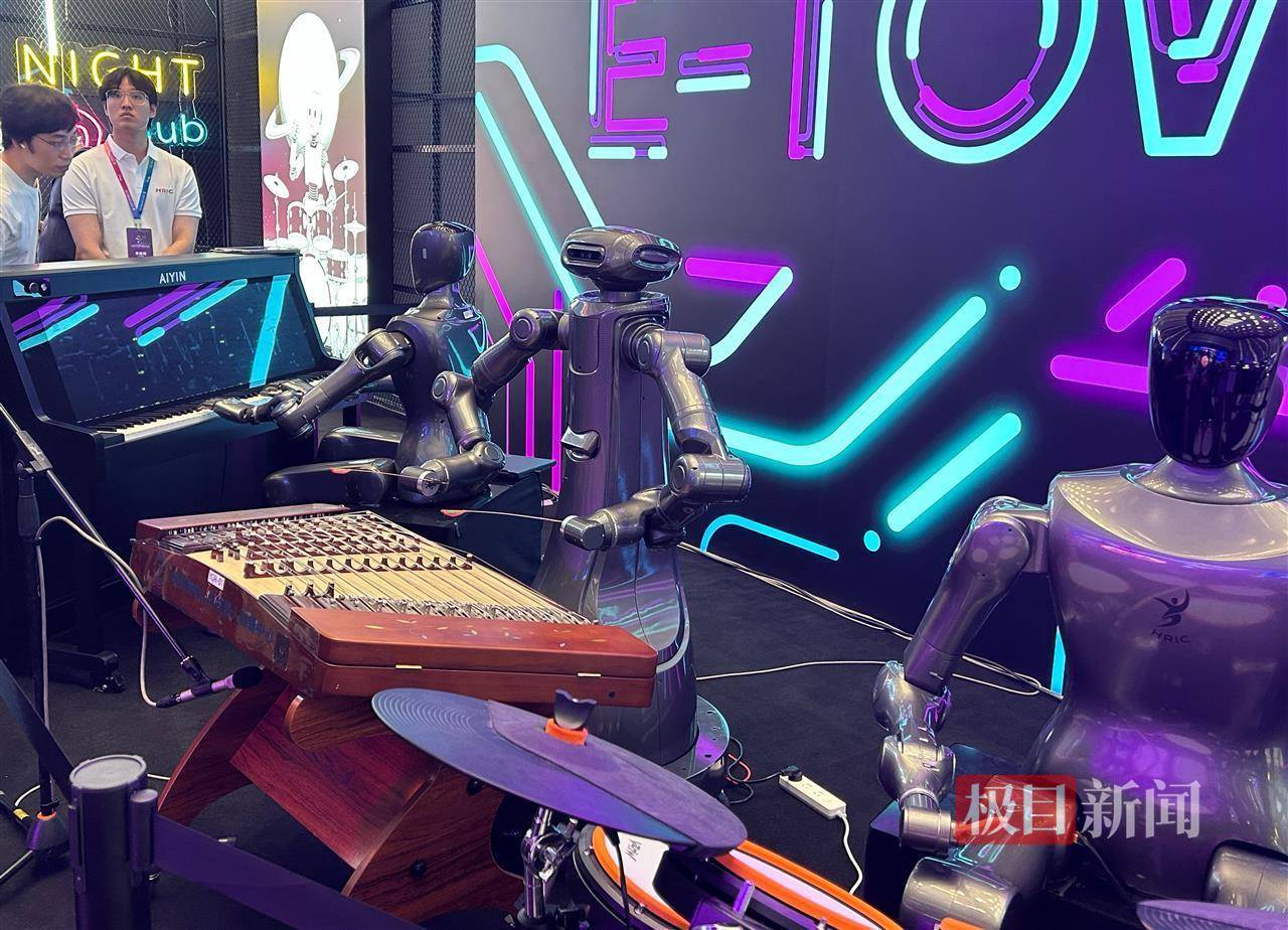 FLY鏖战DFM,ShowMaker线上压制力十足鏖战多局2025世界赛,成为赛场最大亮点 FLY鏖战DFM,ShowMaker线上压制力十足鏖战多局2025世界赛,成为赛场最大亮点