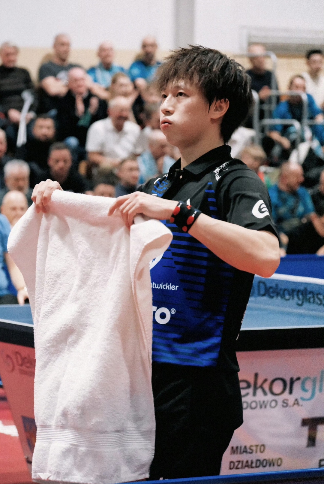 开云APP-中国队逆转瑞典队，林高远带队取胜