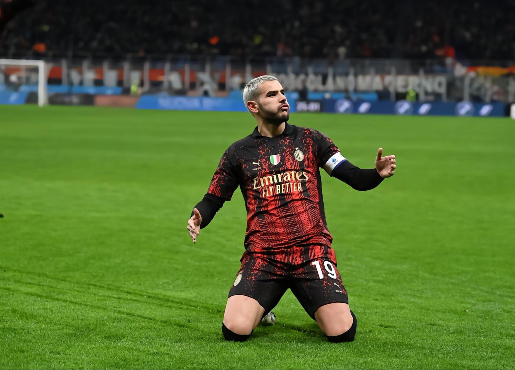 瑞典轻取法国,伊布关键制胜 瑞典轻取法国,伊布关键制胜